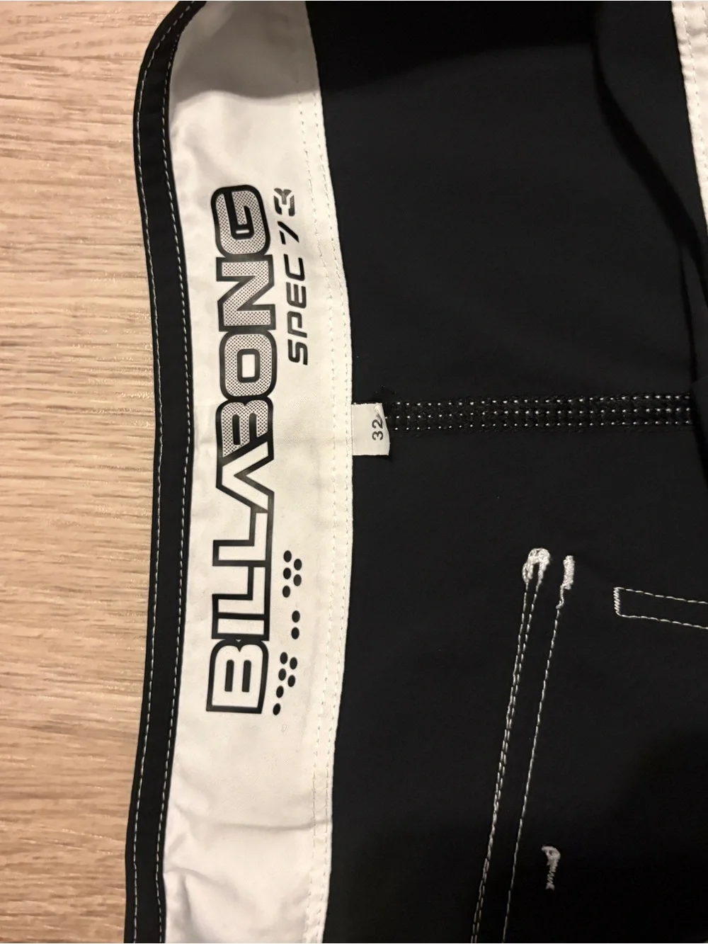 Billabong men boardshorts